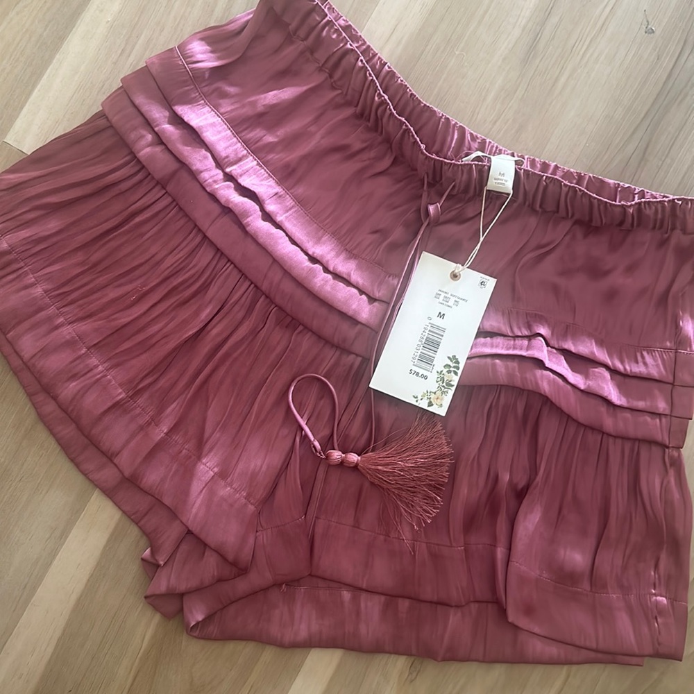 Chelsea and Violet spring short